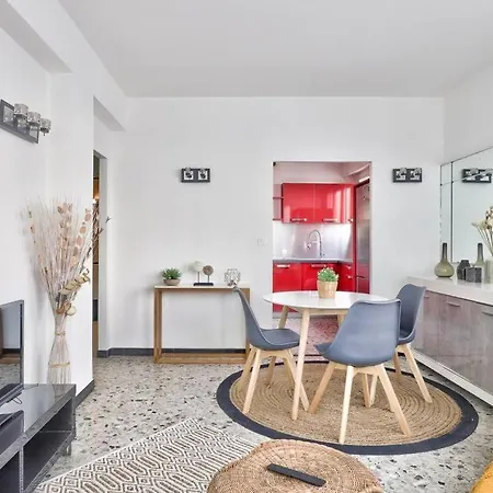 Apartment L29 Lenval At 1min Walk To Sea Front Ac Balcony